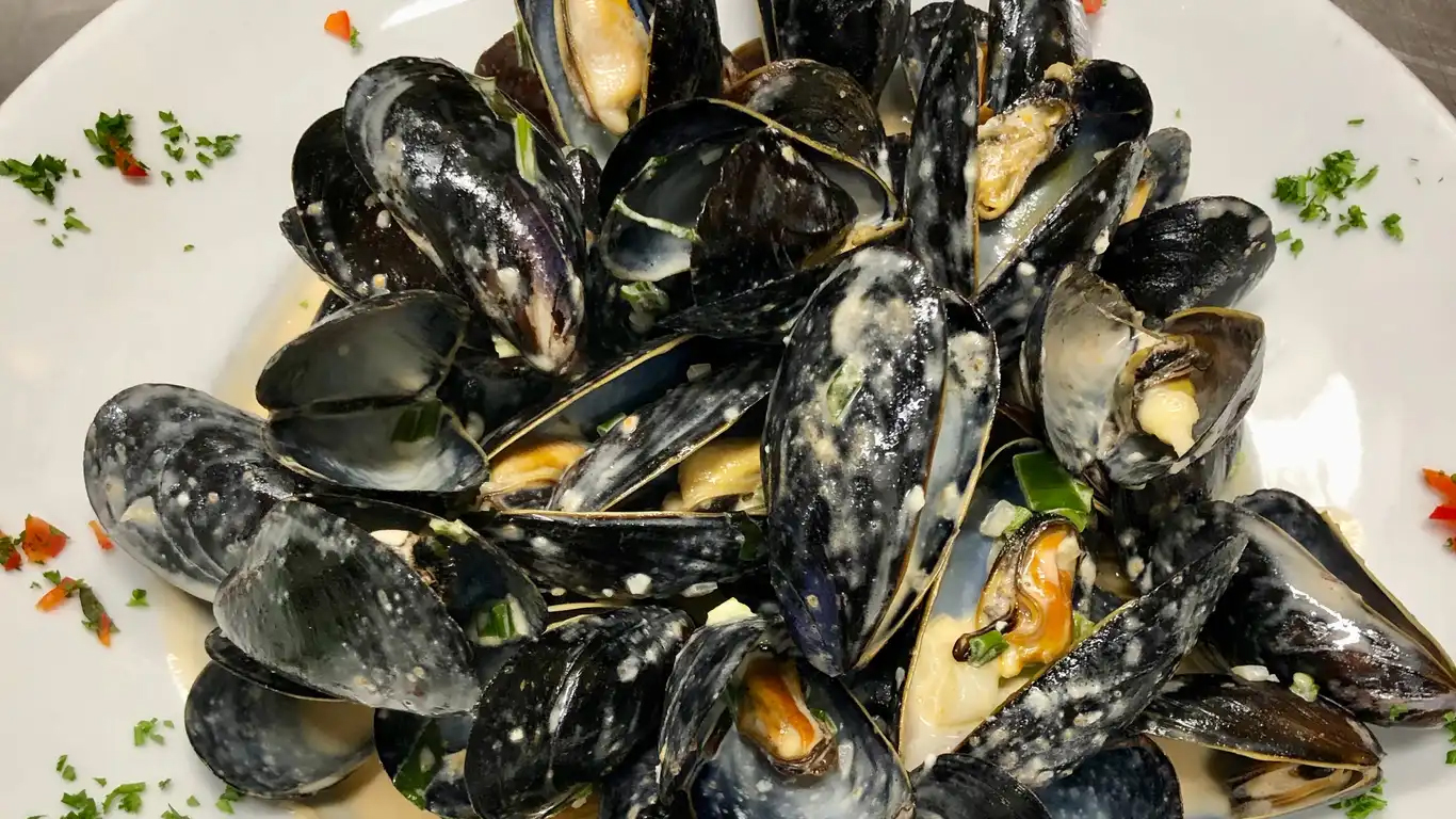 Black Mussels “Poulette’’